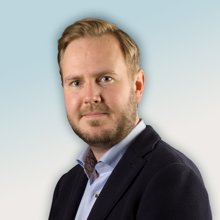 Victor Schönemann